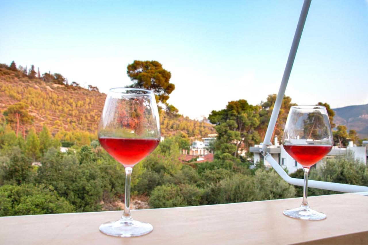 Summer Feel Suites Poros Town Bagian luar foto